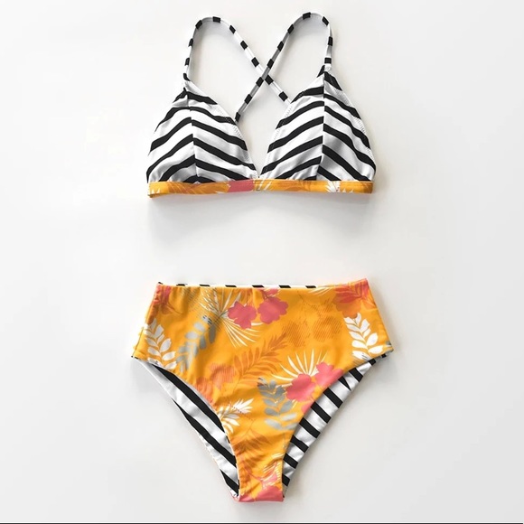 SOLD OUT - Picture 4 of 7